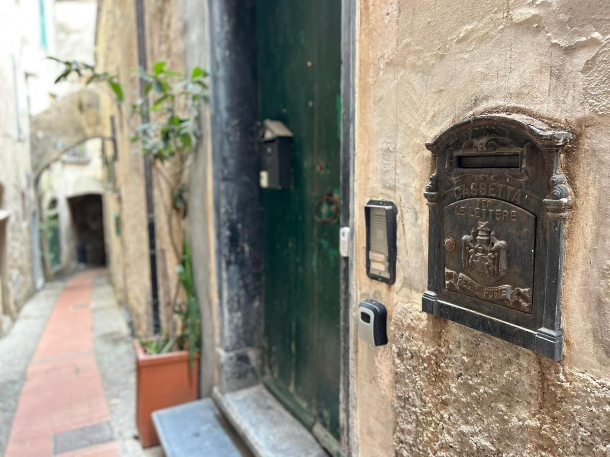La Finestra Sul Borgo Bed and Breakfast Cervo Buitenkant foto