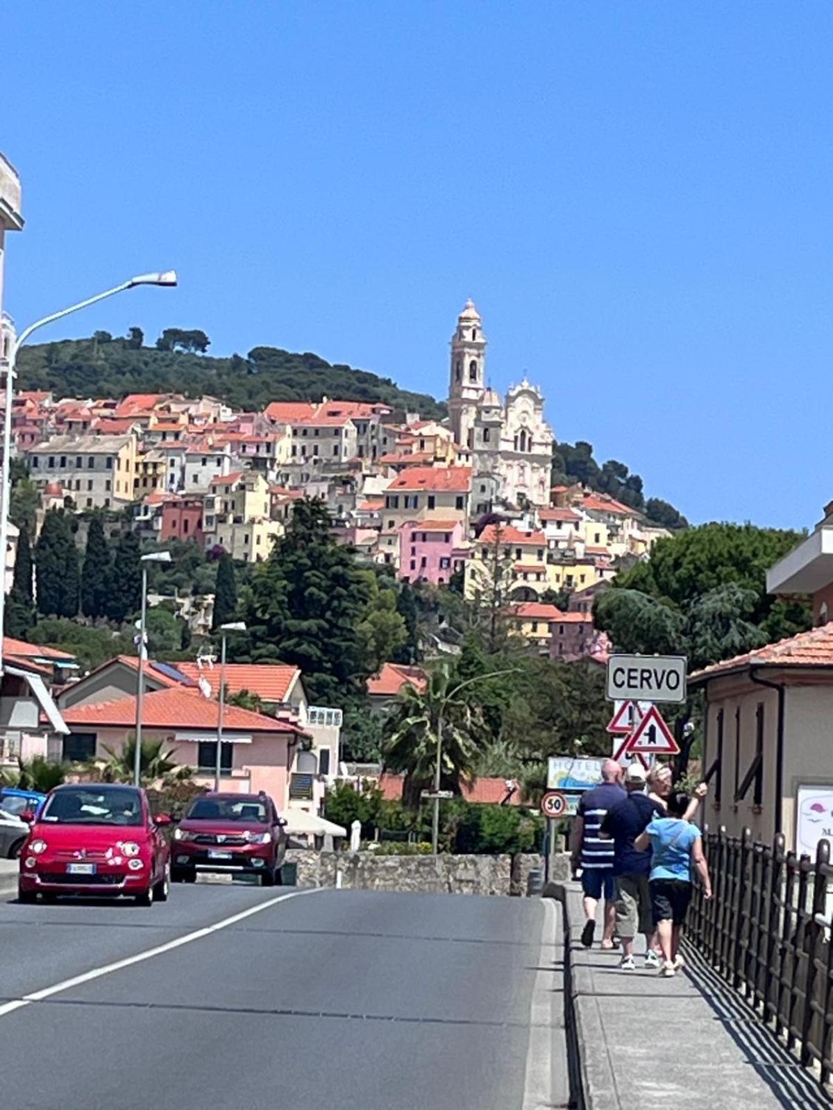 La Finestra Sul Borgo Bed and Breakfast Cervo Buitenkant foto