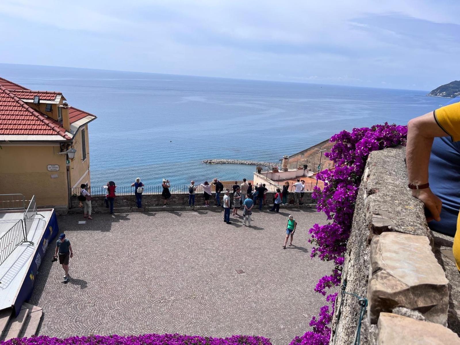 La Finestra Sul Borgo Bed and Breakfast Cervo Buitenkant foto