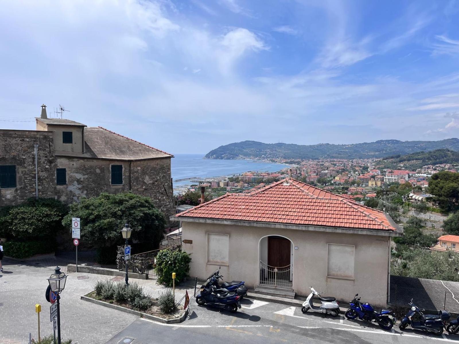 La Finestra Sul Borgo Bed and Breakfast Cervo Buitenkant foto
